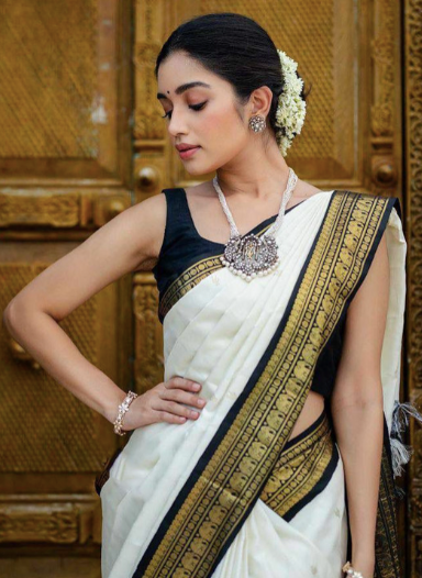 Woven Design Zari Handloom Banarasi Saree