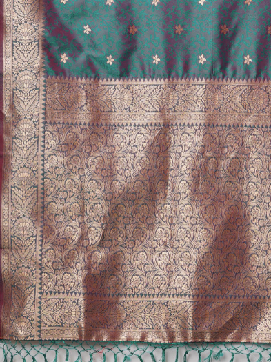Woven Design Zari Banarasi Saree