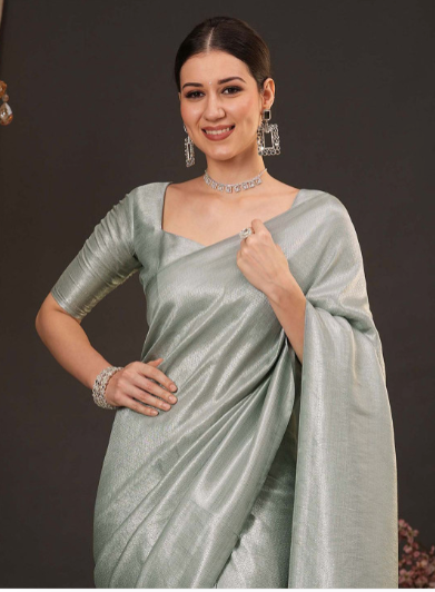 Woven Design Zari Silk Blend Kanjeevaram Saree